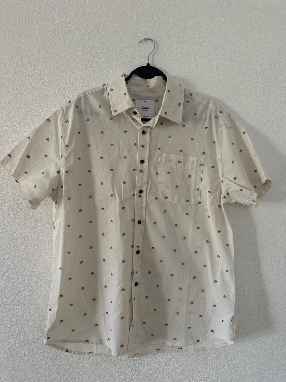 NEW! Men’s “Katin” Cream Short-Sleeve Button-Down Shirt, size Medium